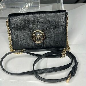Michael Kors Vanna Black Pebbled Leather Crossbody Wallet Organizer Bag